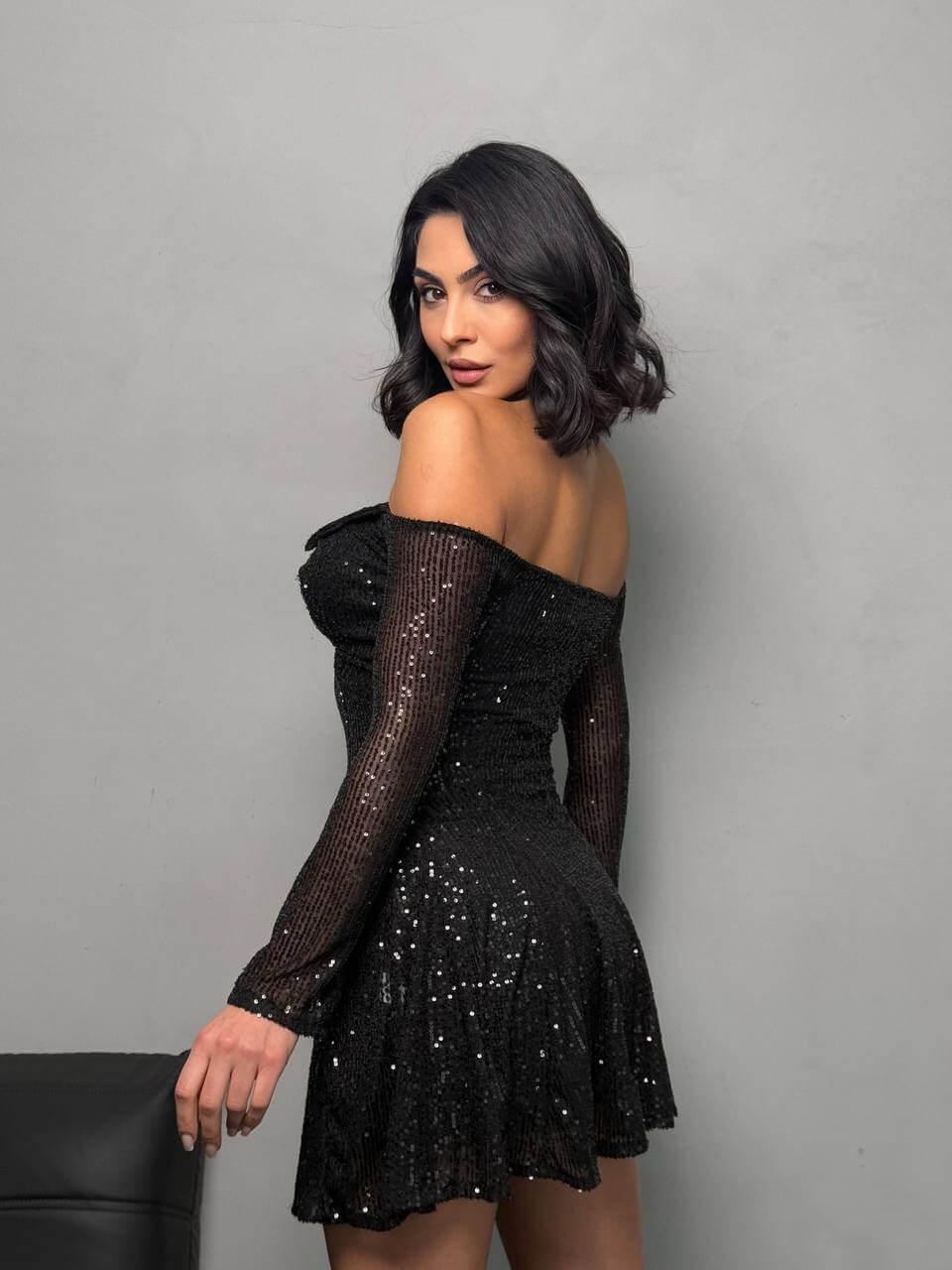 Black bateau pleated sequin dress with full lycra elastic lace, available in sizes S, M, and L.