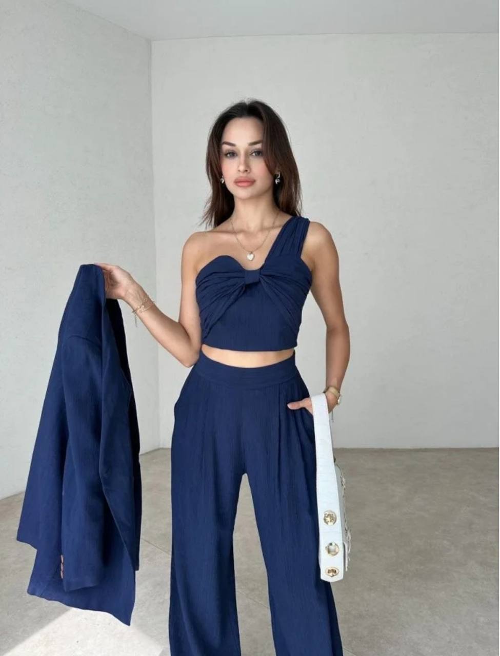 Suit and pants set